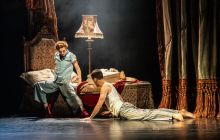 Cordelia Braithwaite and Dominic North as Vicky and Julian (photo Johan Persson)