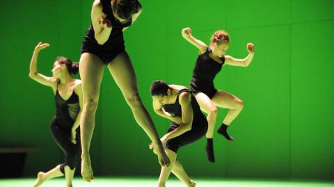 Hora, EIF 2012, Review