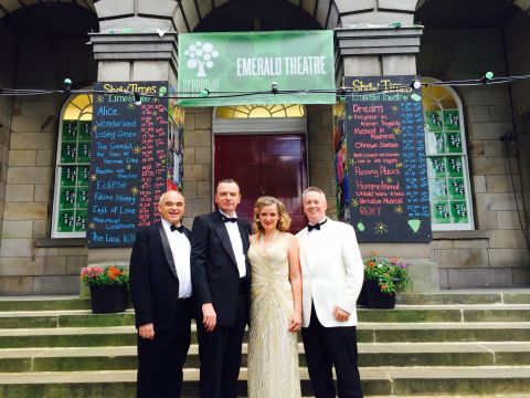 Noel Coward and Friends Live in Las Vegas, Greenside at Nicolson Square, Review