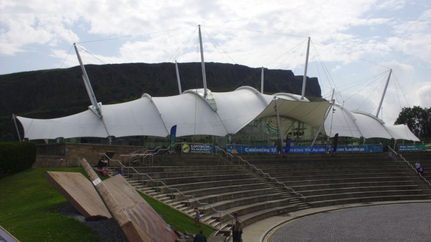 Dynamic Earth - front of the building 