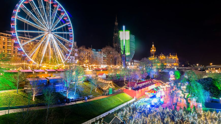 Edinburgh's East Princes Street Garden at Christmas