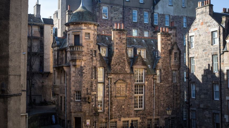 Edinburgh Writers Museum external