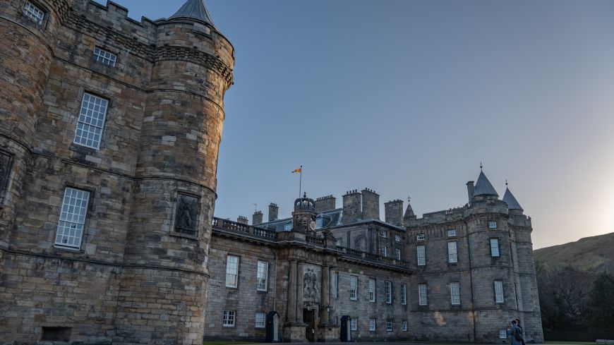 Palace of Holyroodhouse front gates