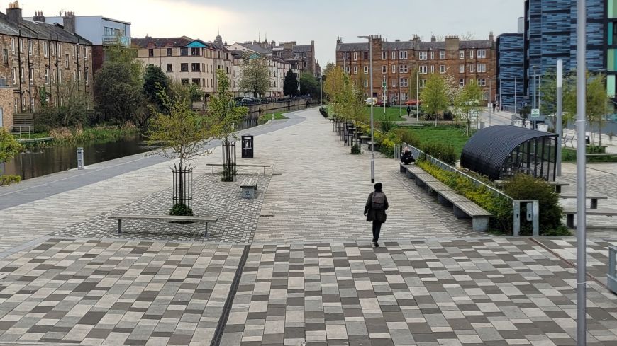 Fountainbridge Green and the chequered path of the Union Canal 
