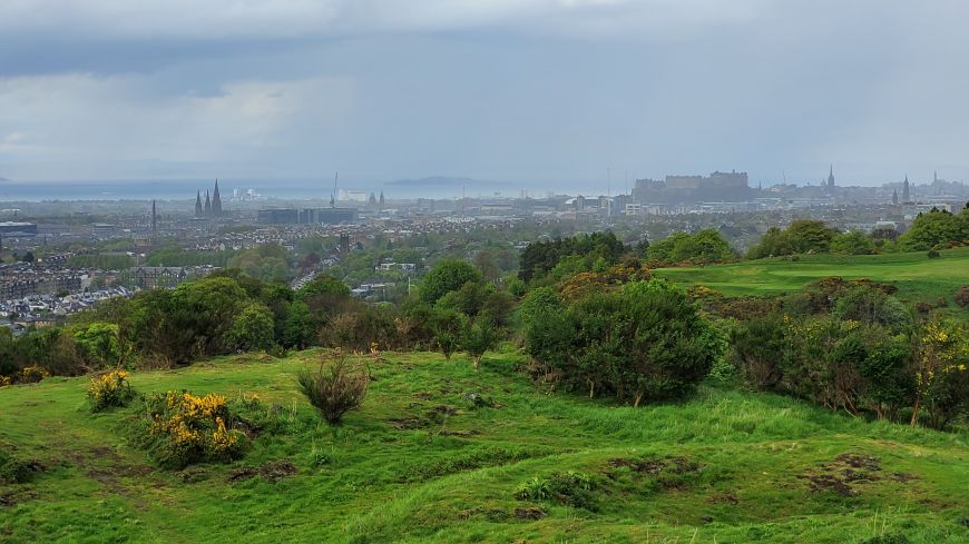 View from the top of one of Craiglockhart hills to Edinburgh Castle 
