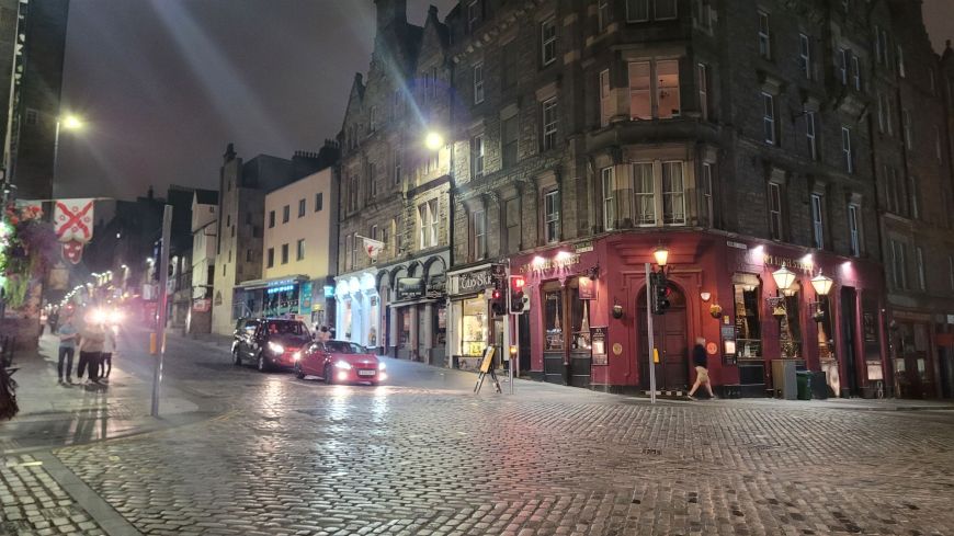 No 1 High Street pub Edinburgh