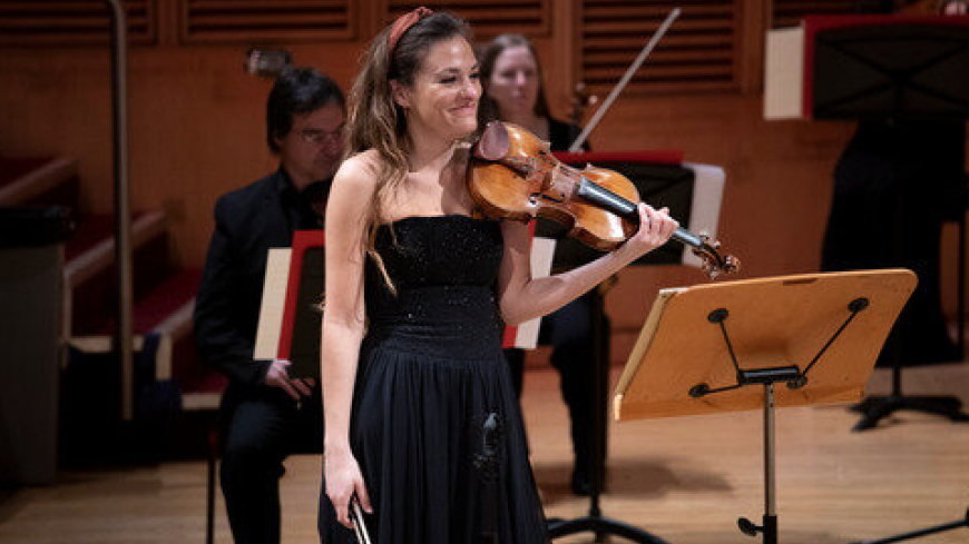 Nicola Benedetti from her website gallery