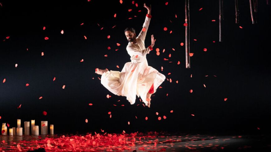 Aakash Odedra in Songs of the Bulbul (photo, Maxime Ragni)