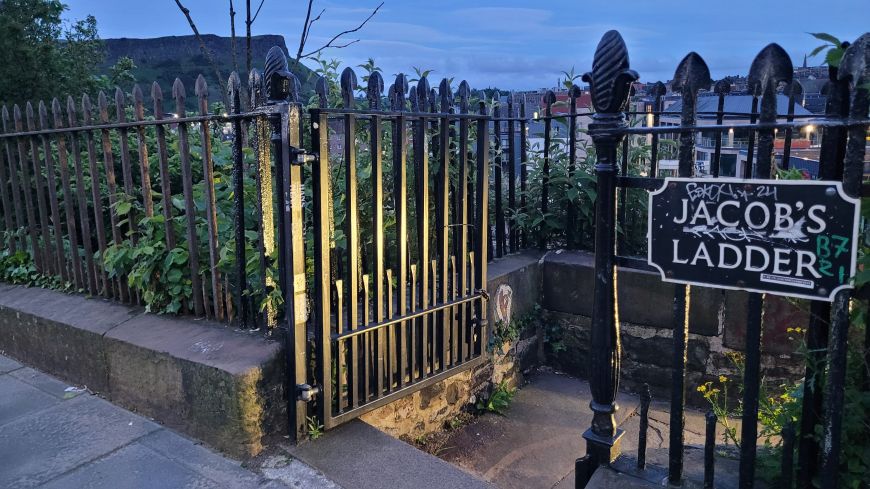 Jacob's Ladder - the top gate on Regent Rd