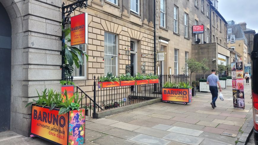 Baruno Bar, George Street, on opening day 