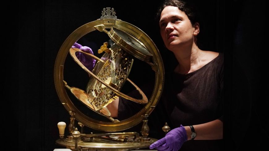 Curator Dr Rebekah Higgitt and the Ilay Glynne dial at the National Museum of Scotland