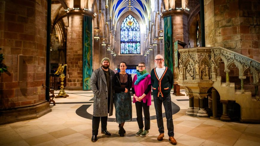 Karine Polwart will lead a 200-strong community choir for First Footin 2025 in St Giles