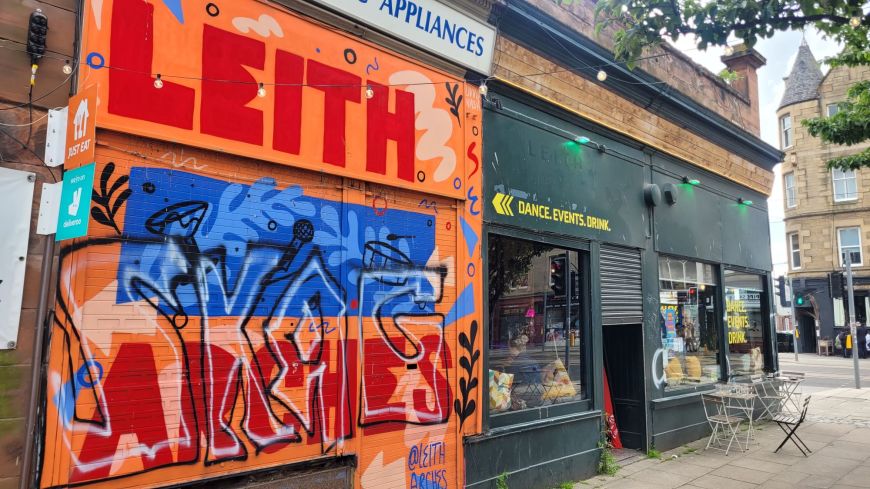 Leith Arches with graffiti
