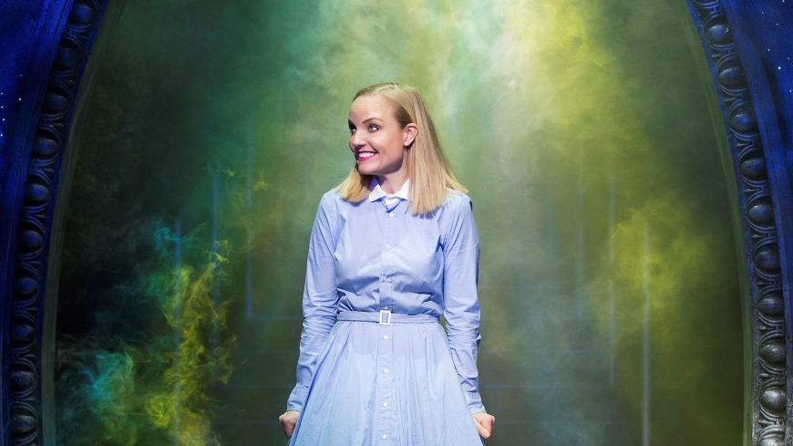 Wonderland, Edinburgh Playhouse, Review