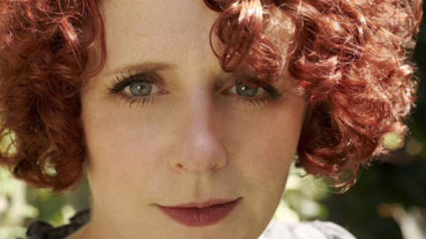 Edinburgh Book Festival: Maggie O'Farrell, |Hot Summer; Red Hot Writer|"