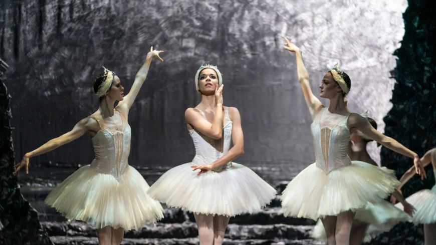 Samara Downs, Celine Gittens and Delia Mathews in Swan Lake