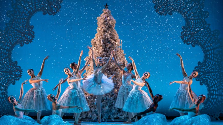 Scene from The Nutcracker, The Snow Queen and her snowflake fairies 