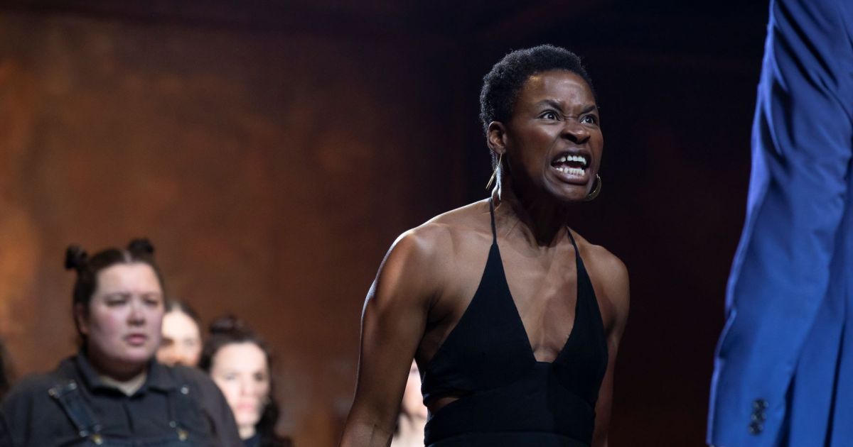 Adura Onashile (Medea), with The Chorus and Robert Jack (Jason)